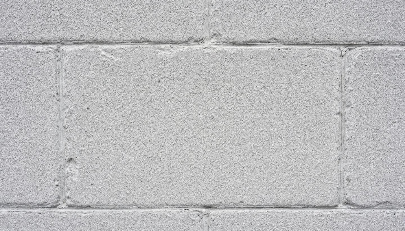 Comment les parpaings influencent-ils la durabilité d'une construction ?